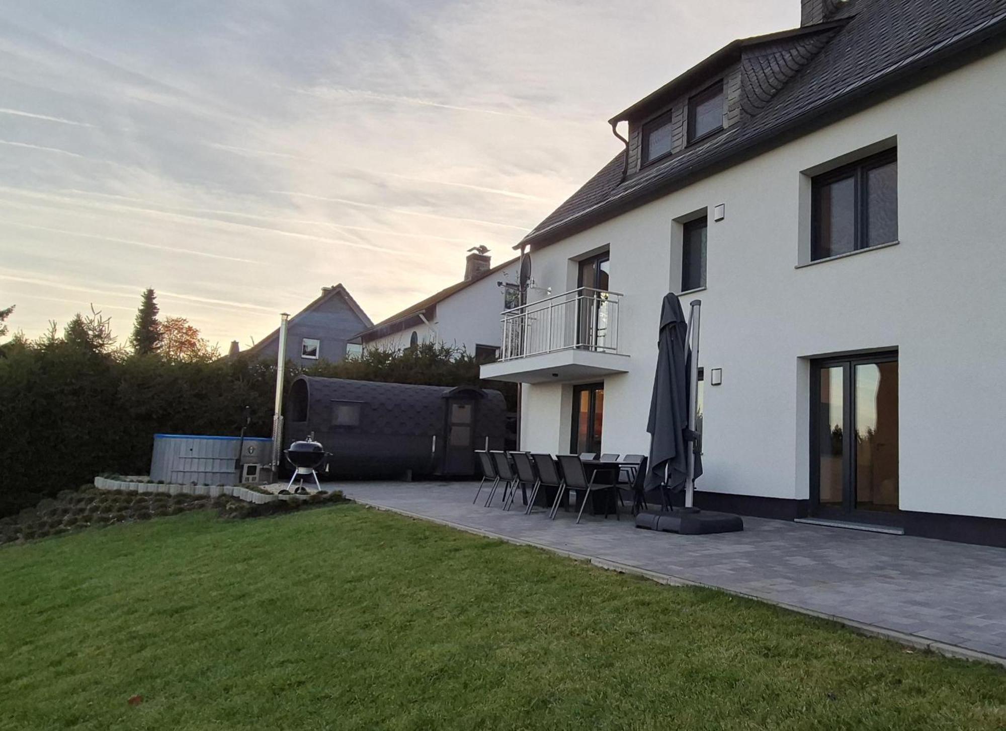 Holiday home Luxus-ferienhaus Mit Sauna, Hot Tub Und Grandiosem Panorama Winterberg