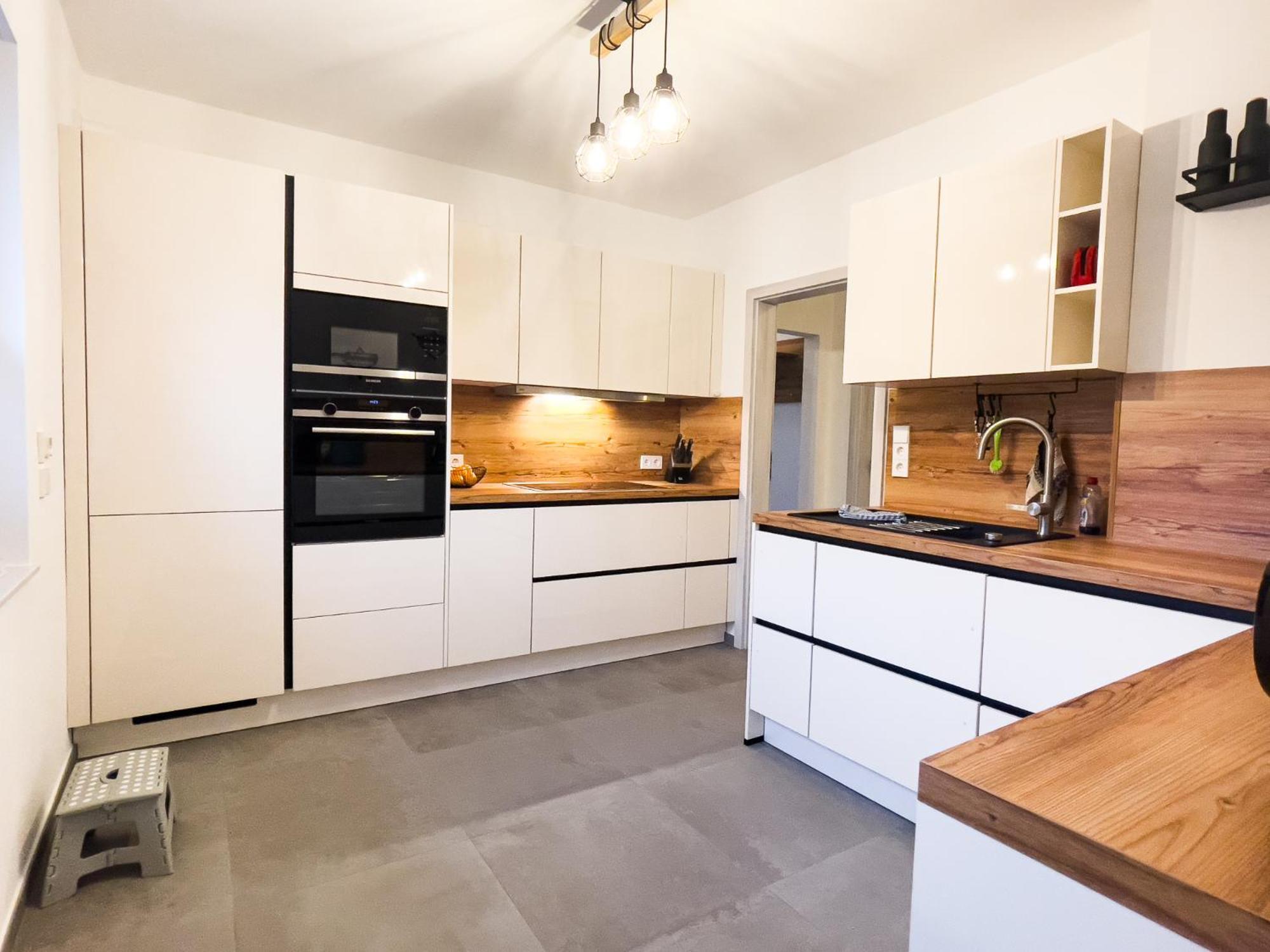 Holiday home Luxus-ferienhaus Mit Sauna, Hot Tub Und Grandiosem Panorama