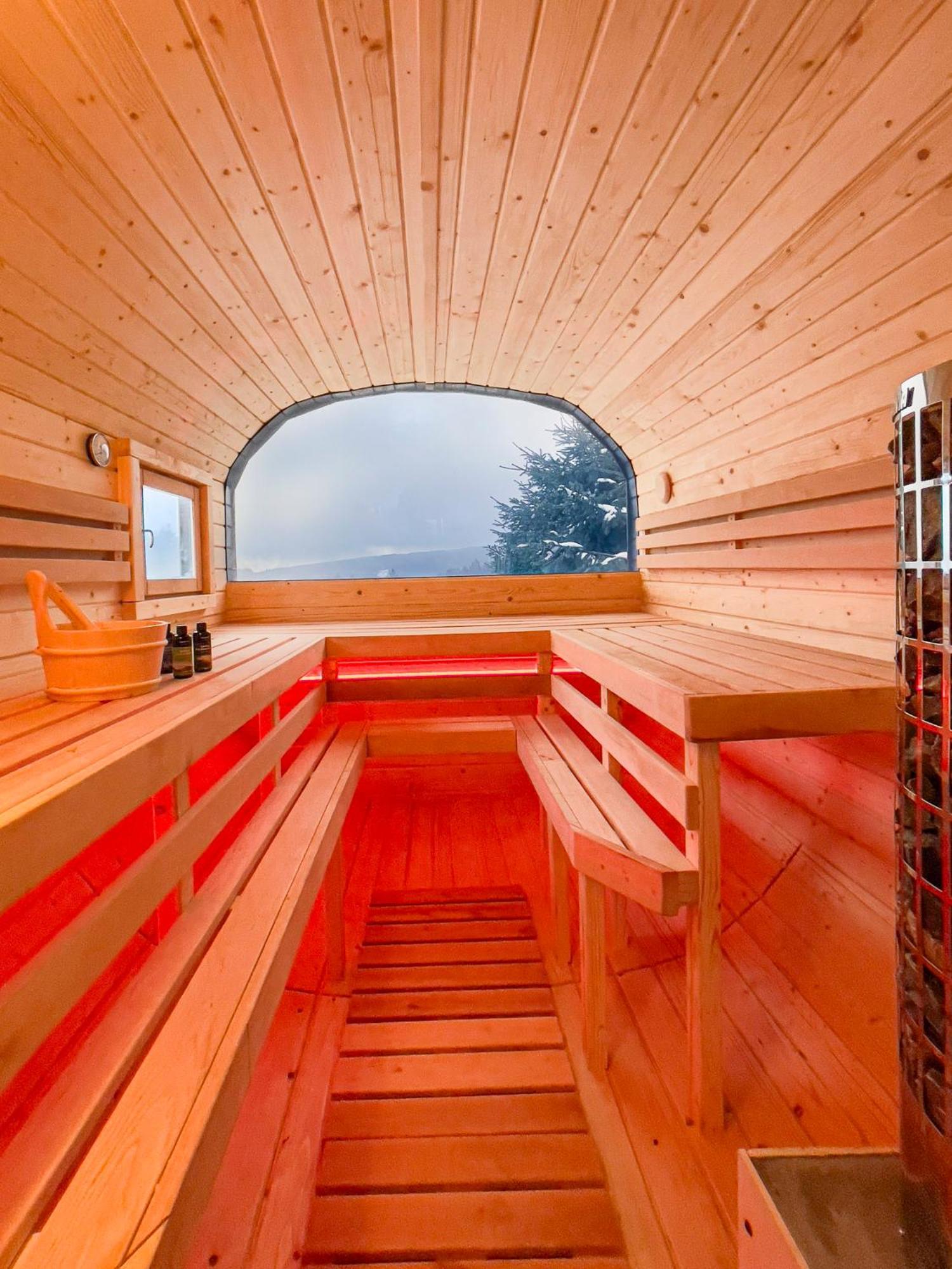 Luxus-ferienhaus Mit Sauna, Hot Tub Und Grandiosem Panorama Hébergement de vacances Winterberg